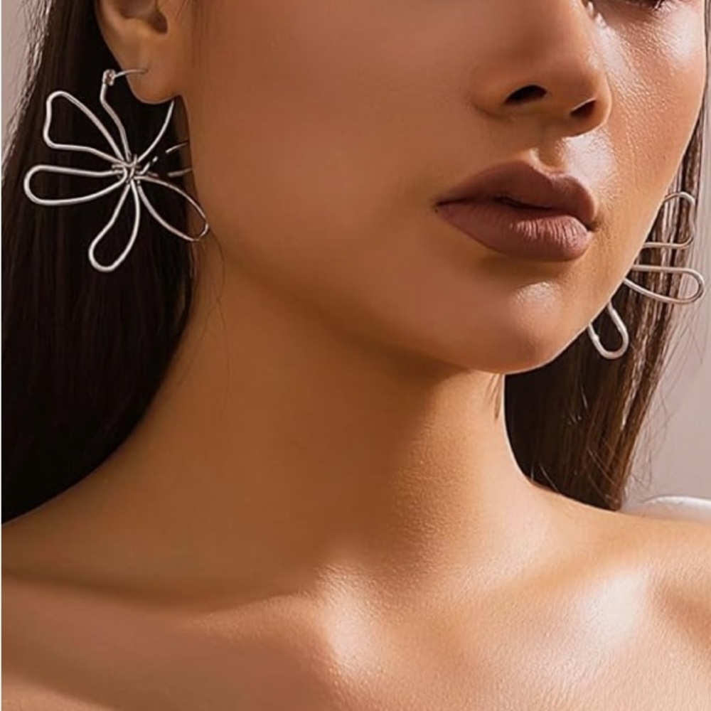 🎉Unique floral geometric earrings offer a modern twist on classic designs - Picture 10 of 12
